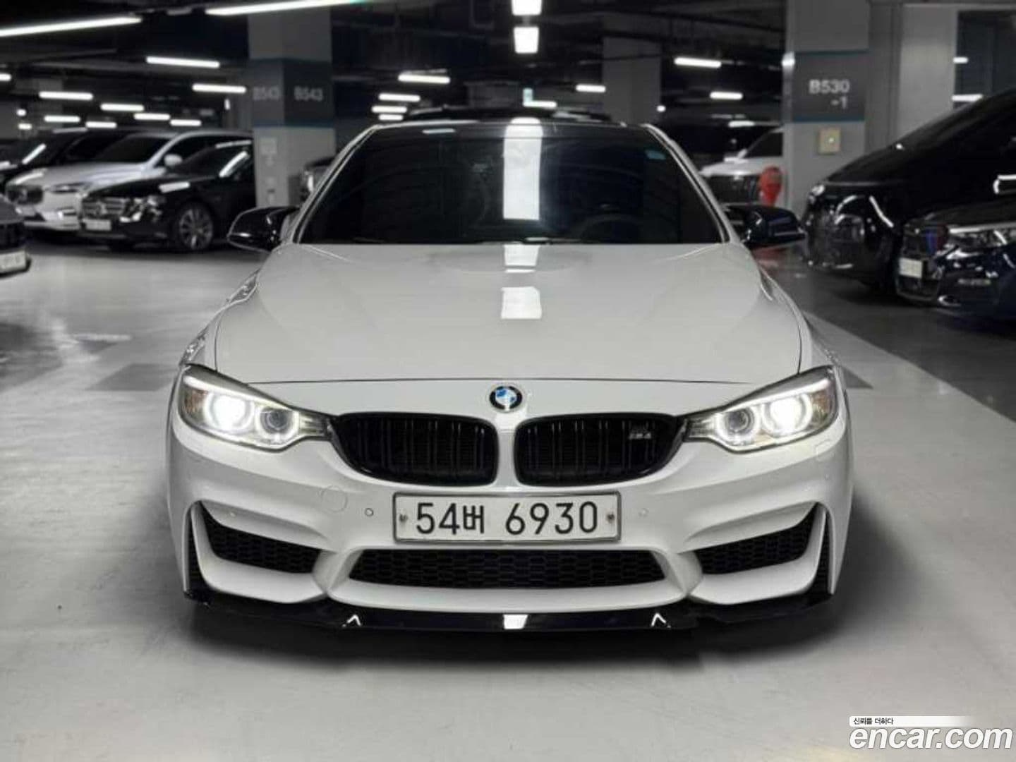 Main__Slider__Photo:4-Series BMW 2014.7-0