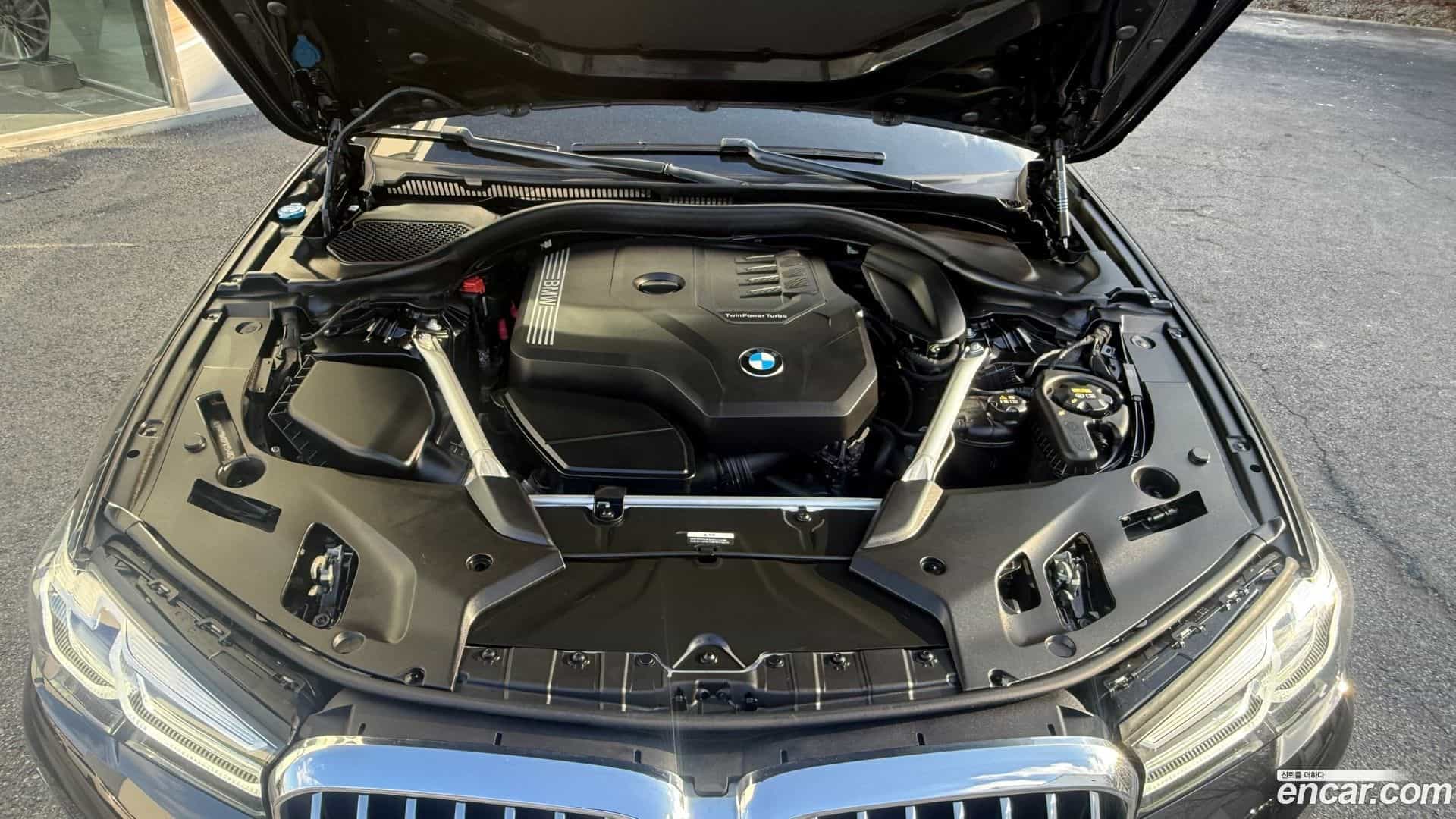 5-Series BMW 2023.1-INNER-006