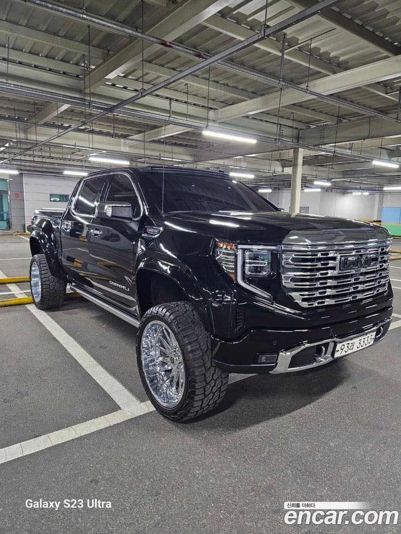 Main__Slider__Photo:Sierra GMC 2023.6-0