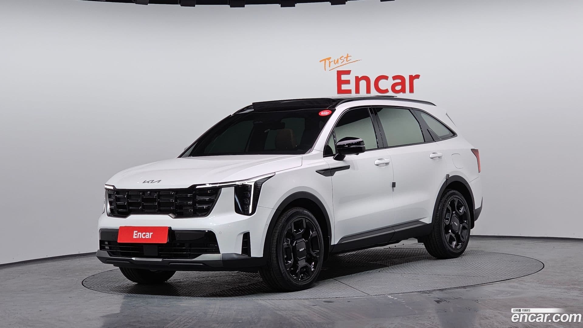 Main__Slider__Photo:Sorento Kia 2025.5-0