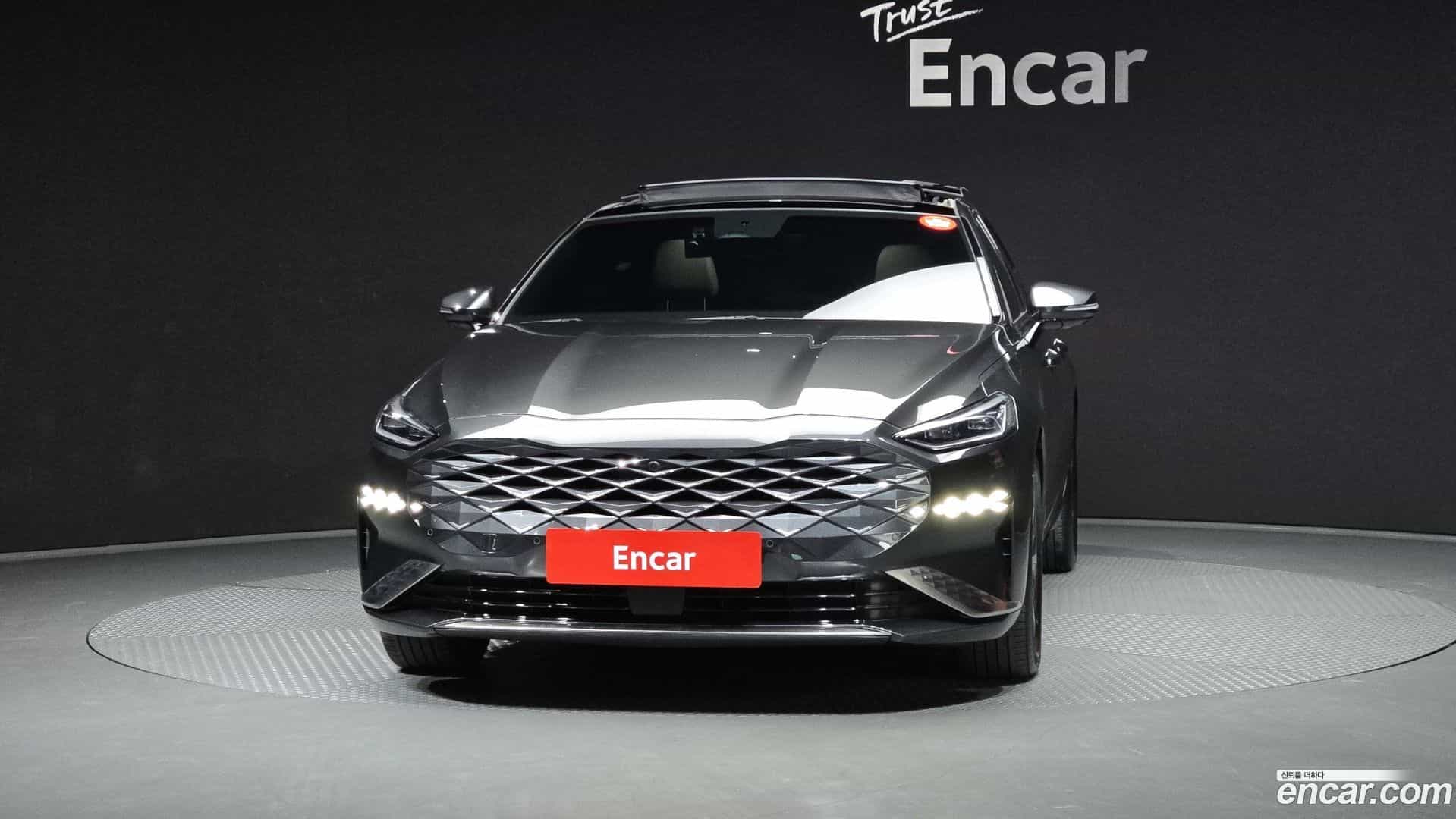 K8 Kia 2022.0-OUTER-003