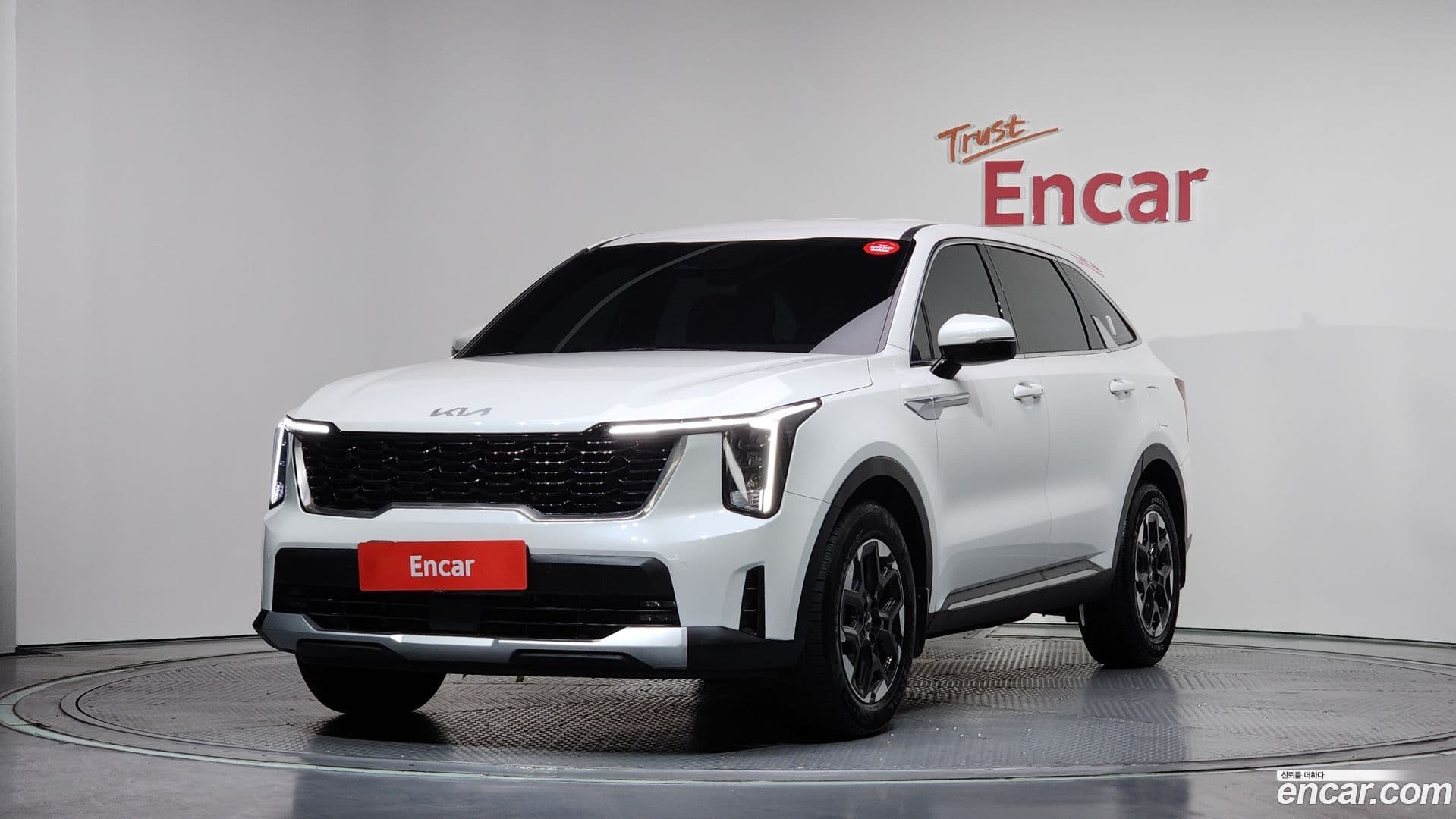 Main__Slider__Photo:Sorento Kia 2024.1-0