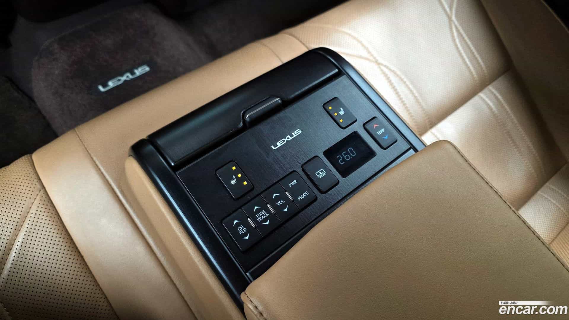 ES Lexus 2018.10-OPTION-023