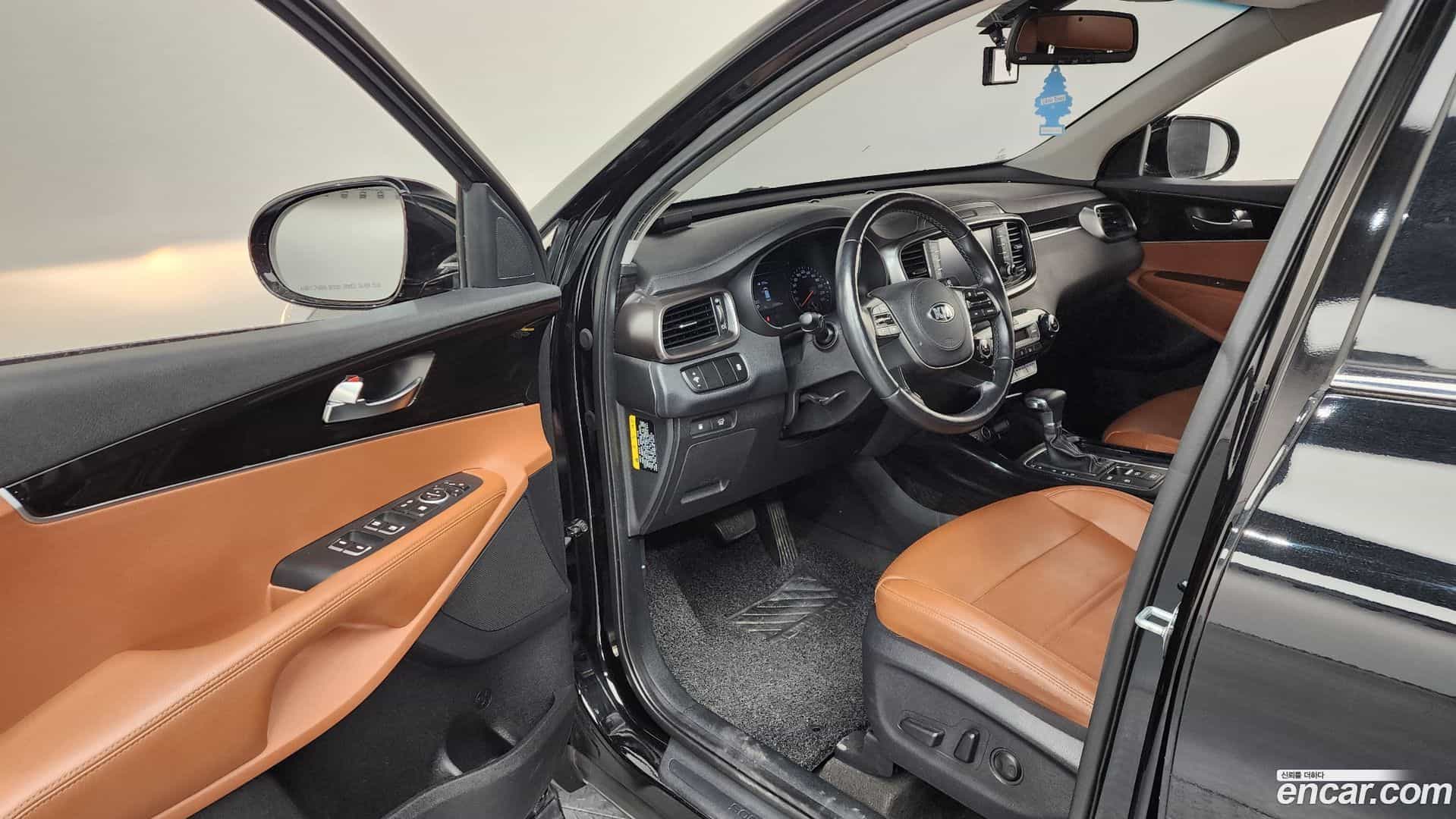 Sorento Kia 2017.10-INNER-010