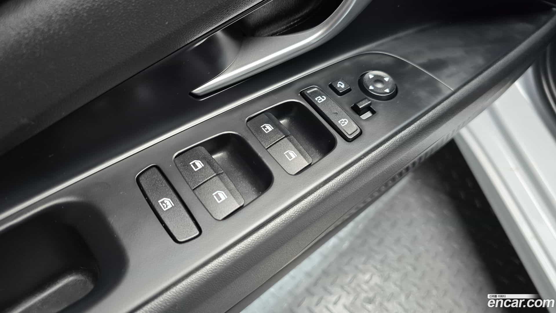 AVANTE Hyundai 2022.0-OPTION-018