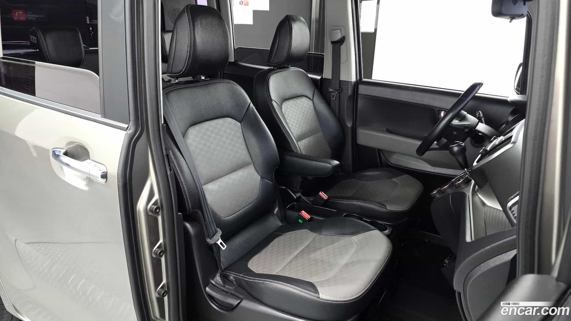 RAY Kia 2019.2-INNER-010