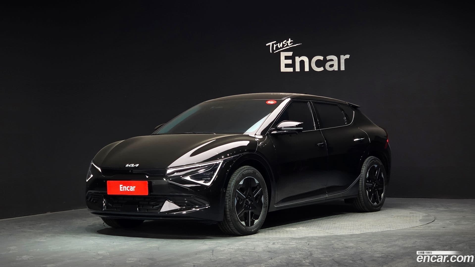 Main__Slider__Photo:EV6 Kia 2024.11-0