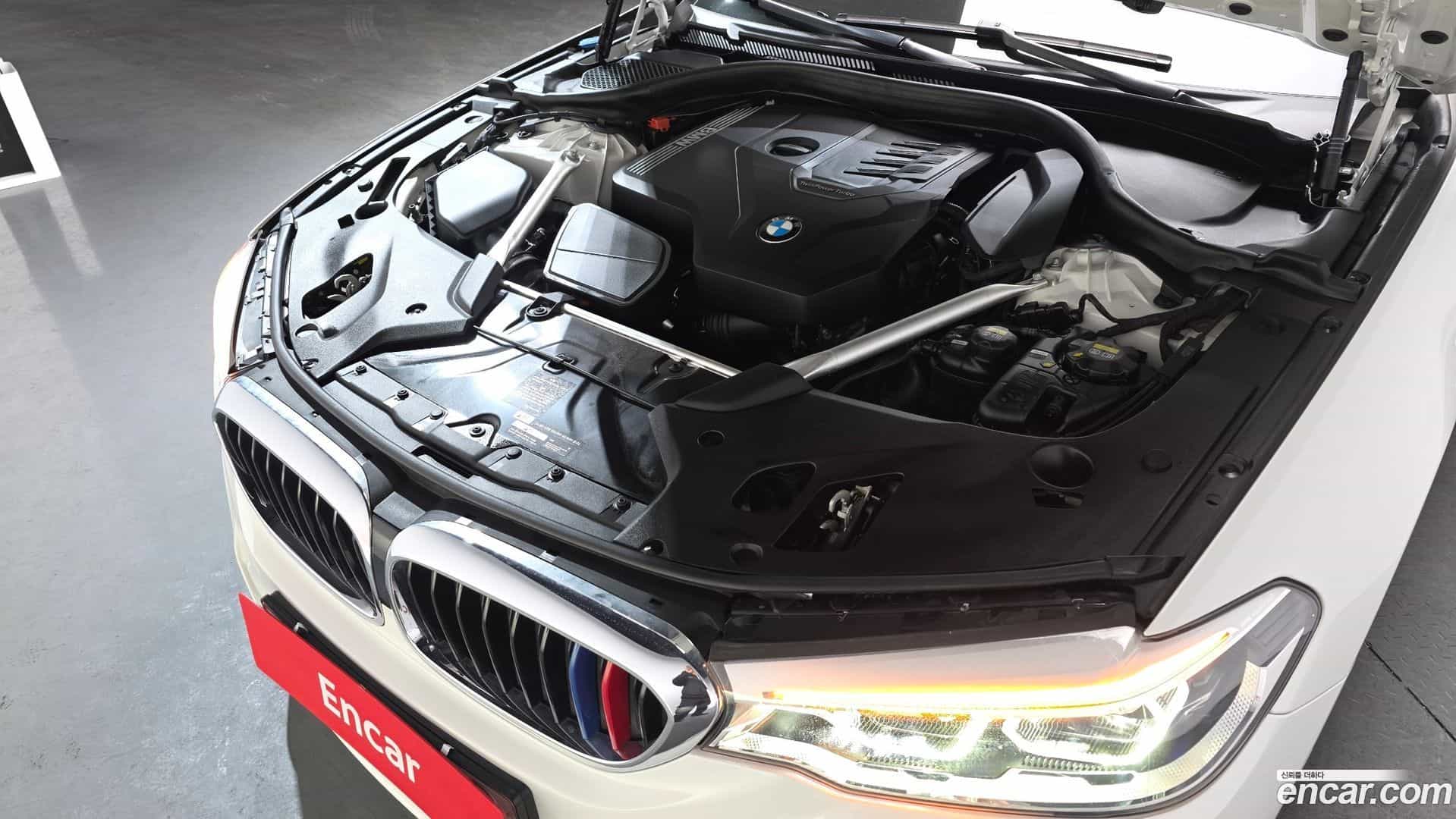 5-Series BMW 2020.4-INNER-006