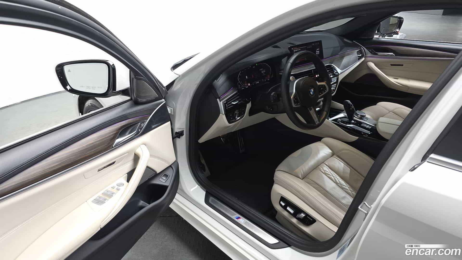 5-Series BMW 2020.4-INNER-010