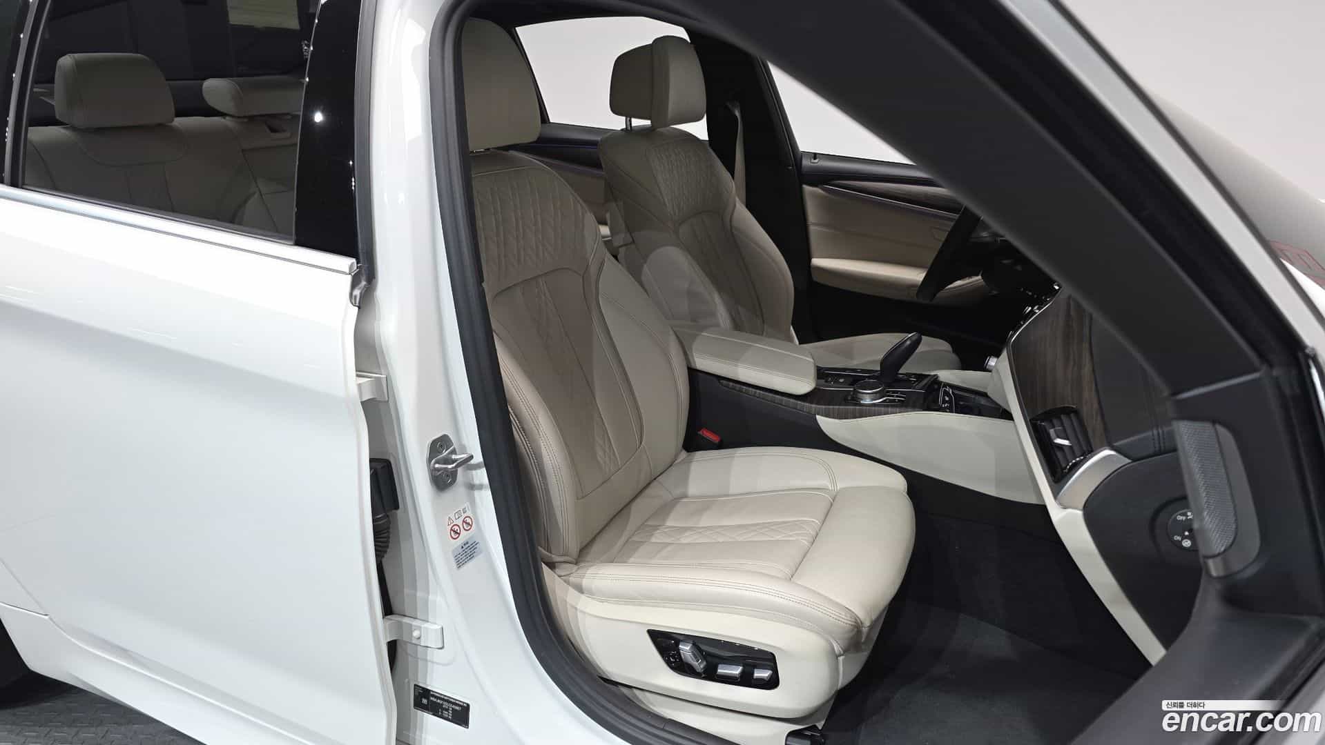 5-Series BMW 2020.4-OPTION-016