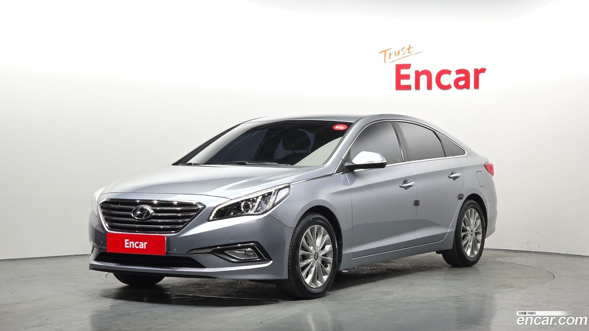 Main__Slider__Photo:Sonata Hyundai 2016.9-0