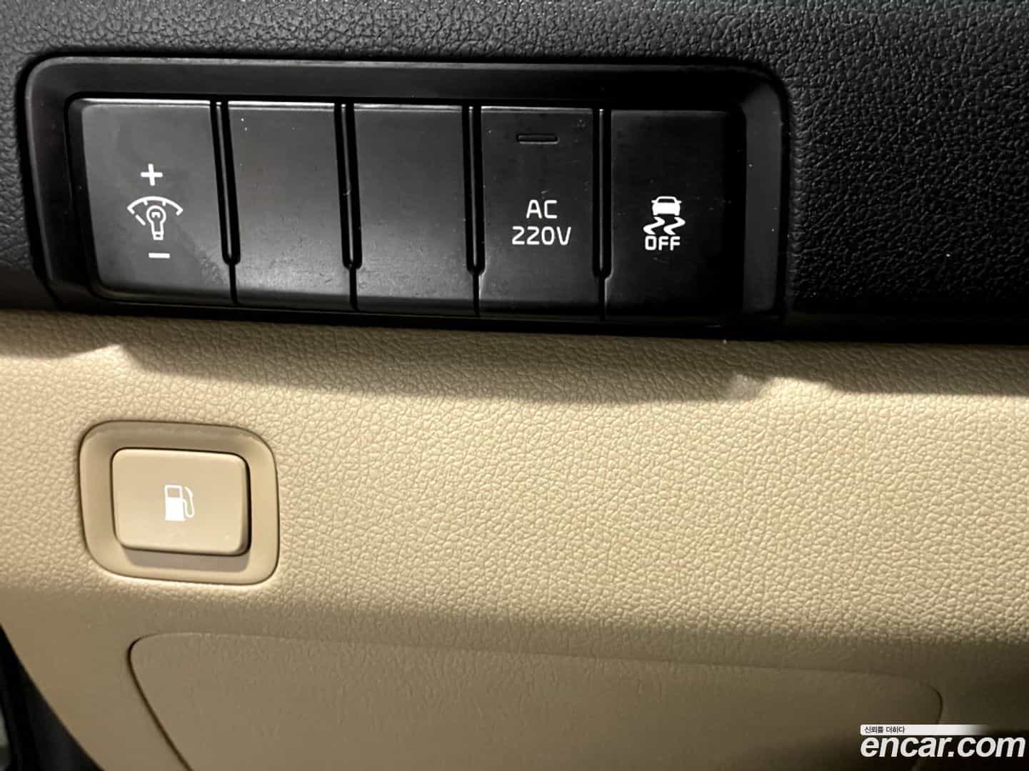 Canival Kia 2015.4-OPTION-020
