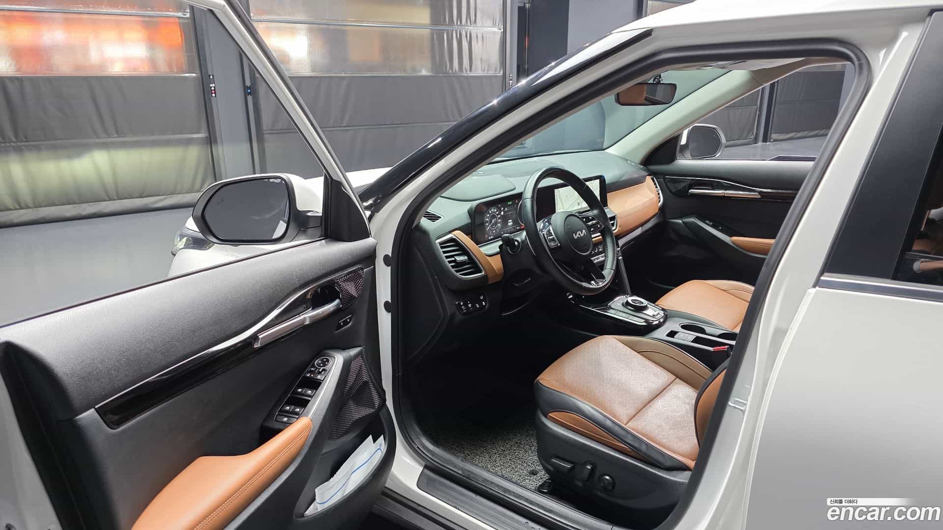 Seltos Kia 2023.2-INNER-010