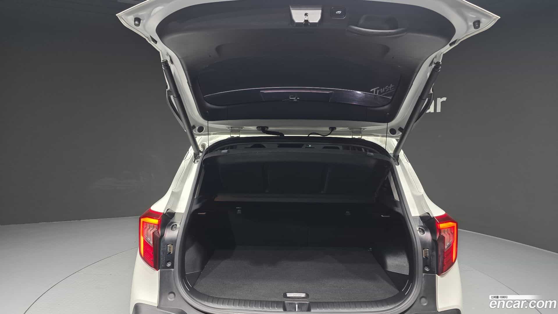 Seltos Kia 2023.2-OPTION-024