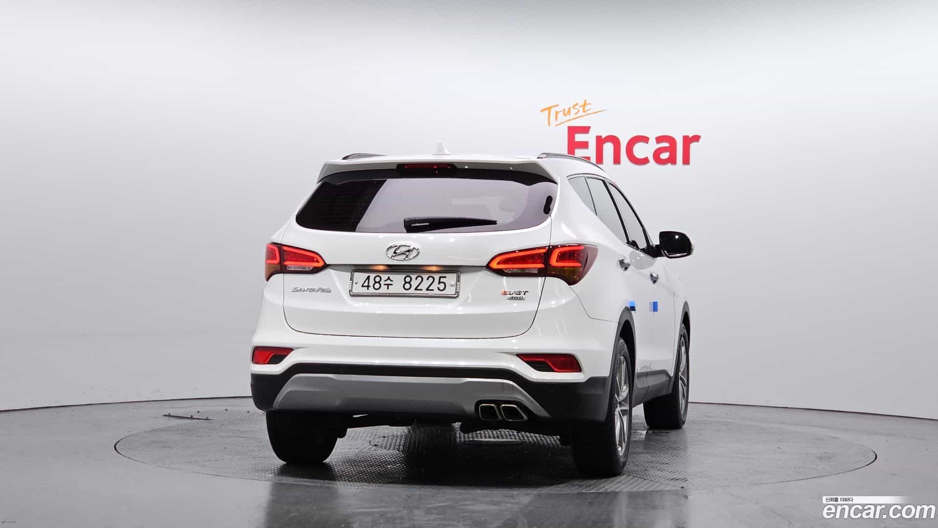 Santafe Hyundai 2016.2-OUTER-004