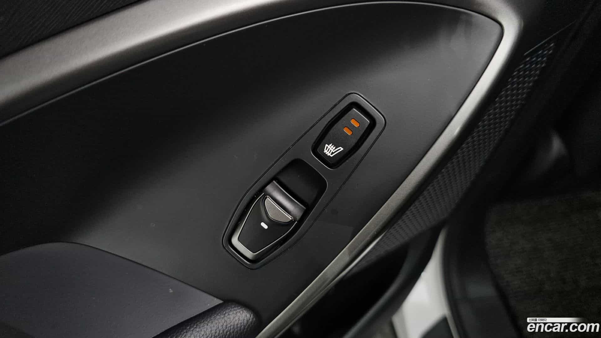 Santafe Hyundai 2016.2-OPTION-023