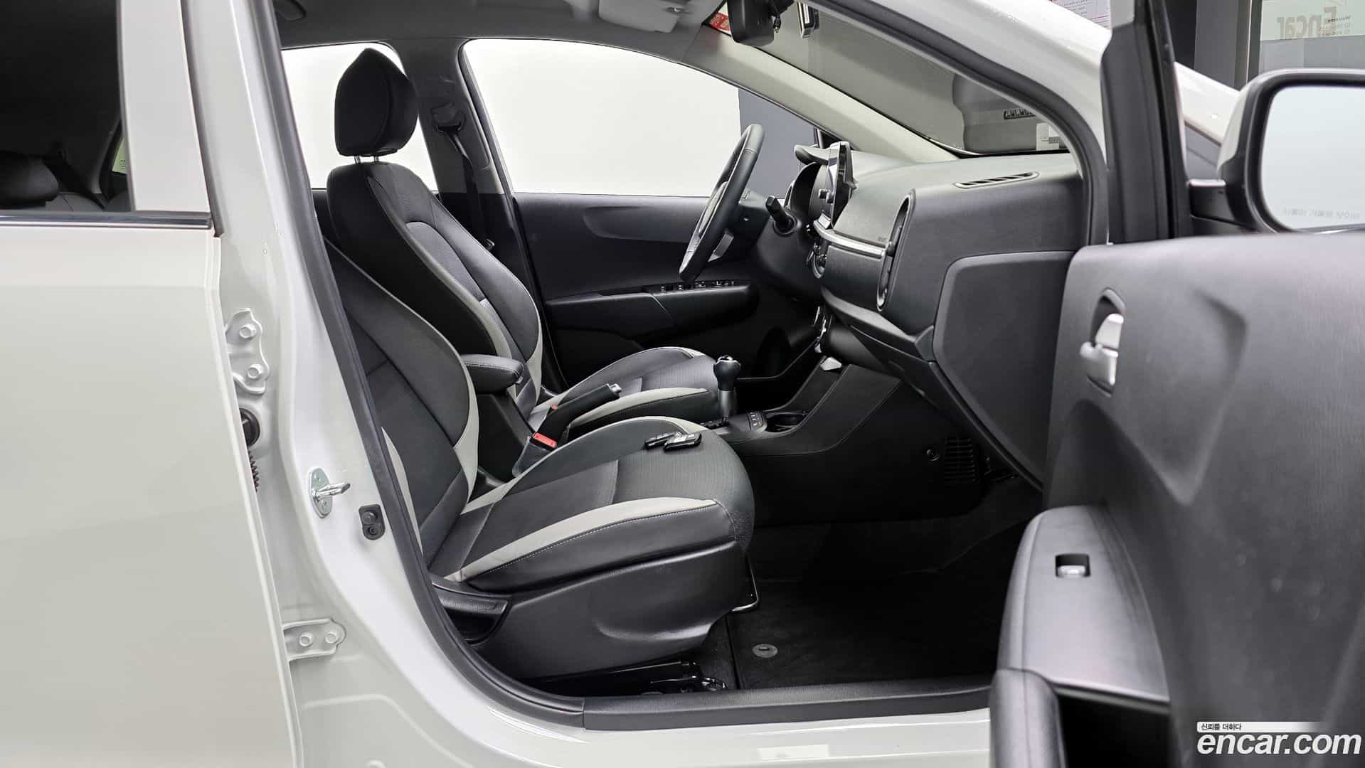 morning Kia 2022.10-INNER-010
