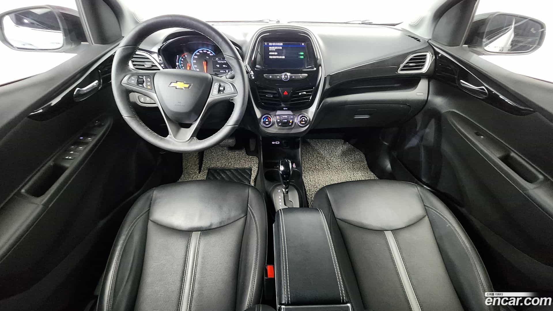 Spark Chevrolet 2021.4-INNER-007