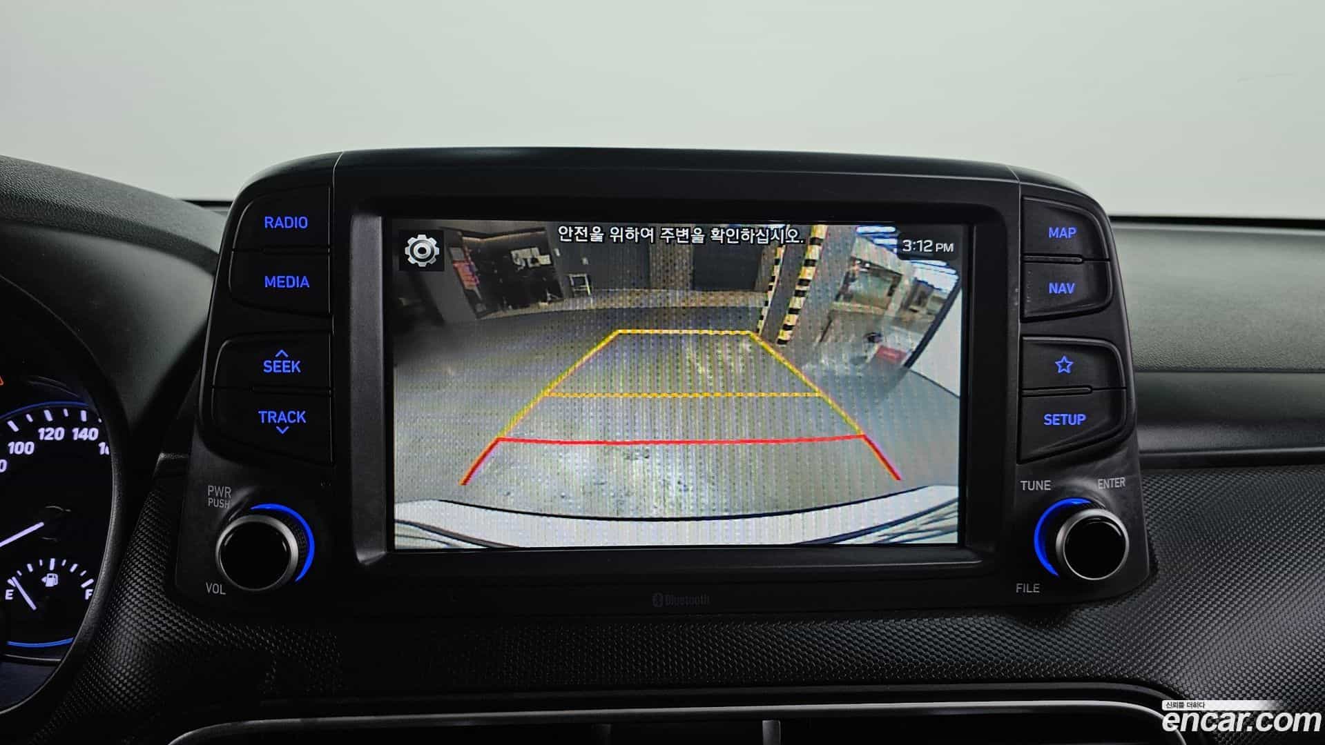 Kona Hyundai 2017.8-OPTION-019