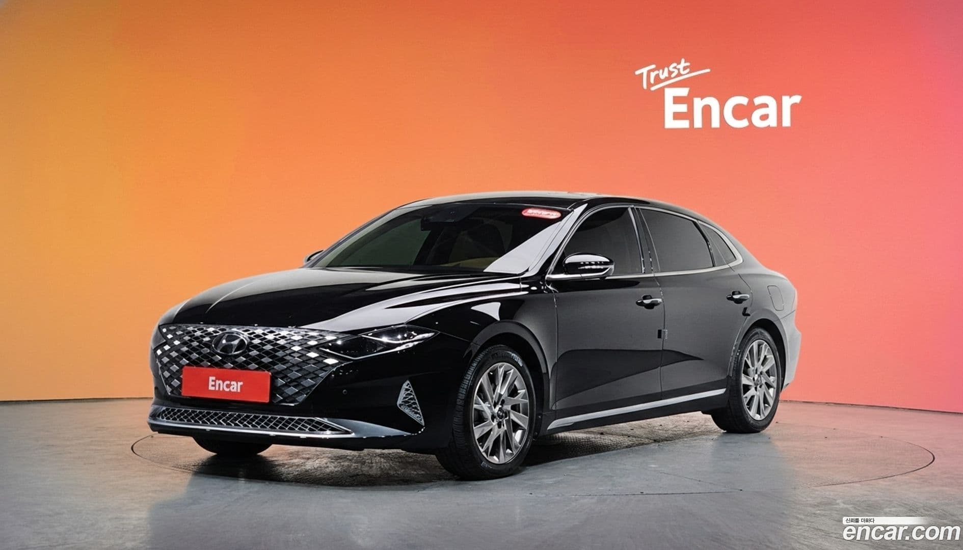 Main__Slider__Photo:Grandeur Hyundai 2021.3-0