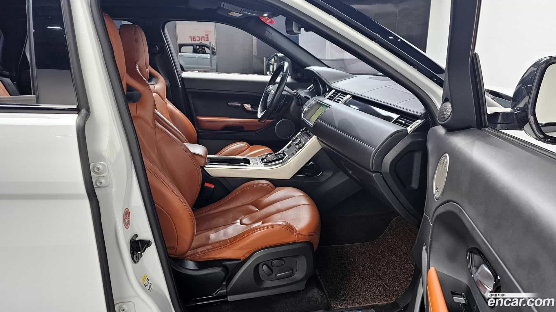 Range Rover Evoque Land Rover 2014.4-INNER-010