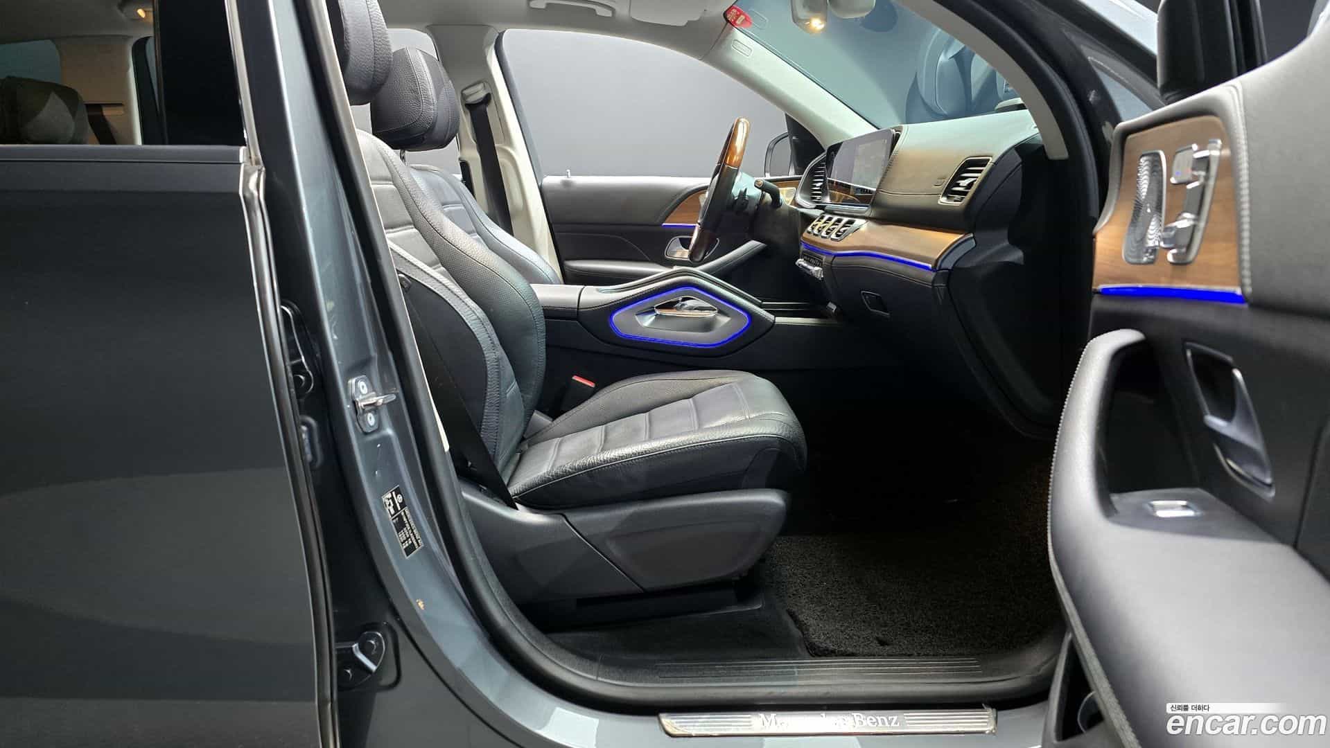 GLS-Class Mercedes-Benz 2020.11-INNER-010