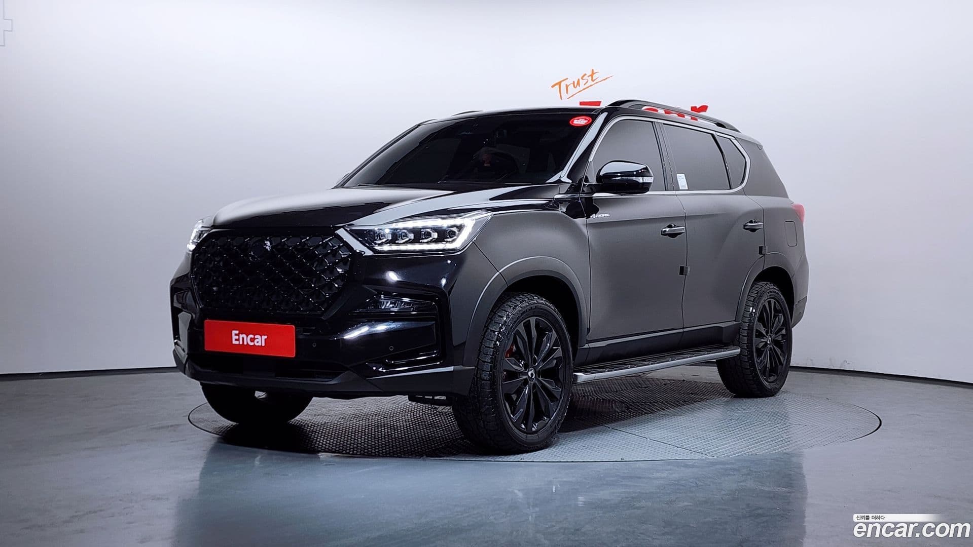 Main__Slider__Photo:Rexton KG Mobility 2023.9-0
