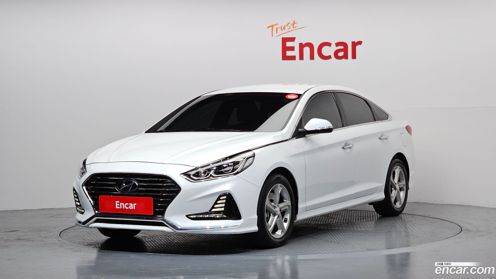 Main__Slider__Photo:Sonata Hyundai 2018.7-0