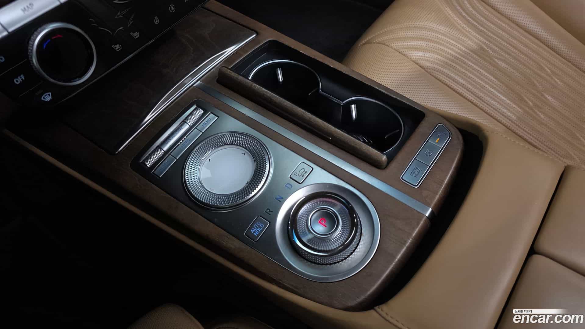 G80 Genesis 2020.4-INNER-009