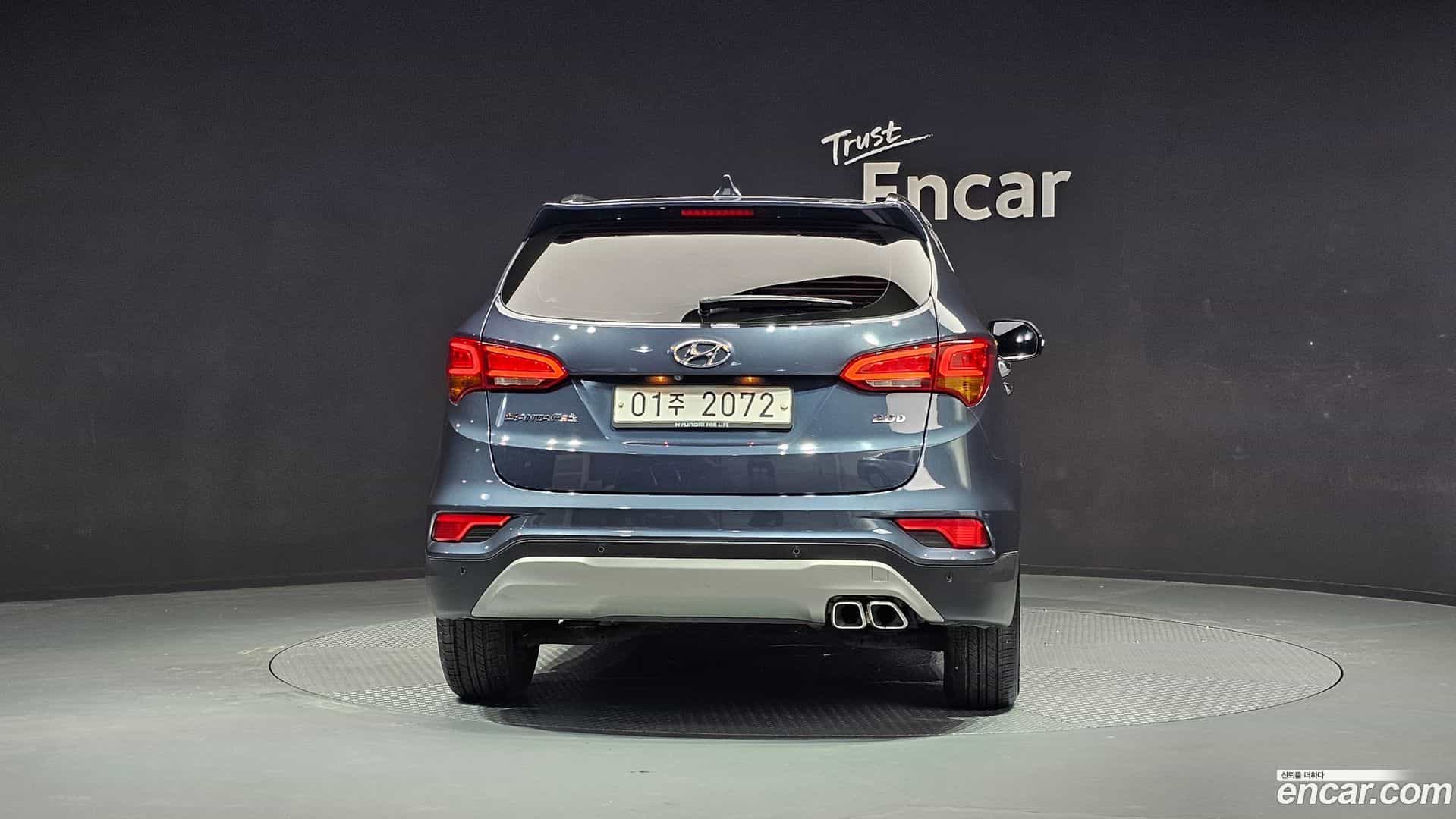 Santafe Hyundai 2017.8-OUTER-004