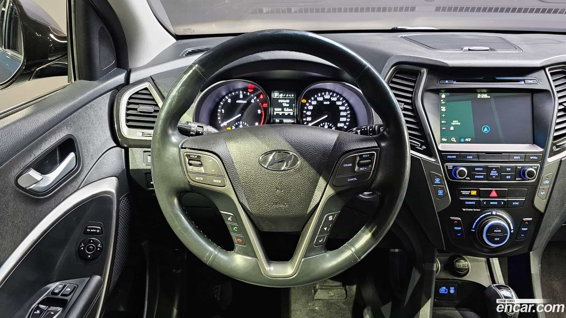 Santafe Hyundai 2017.8-OPTION-017