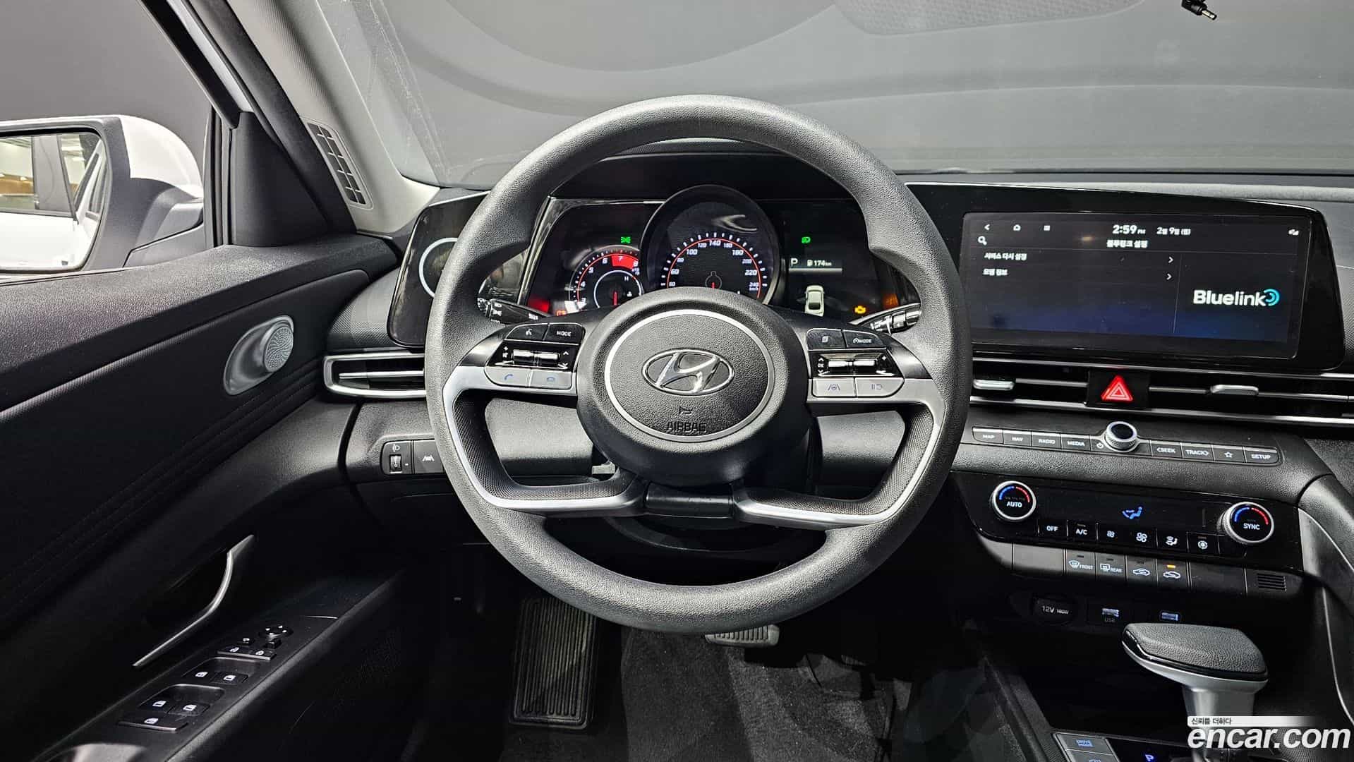 AVANTE Hyundai 2021.5-OPTION-017