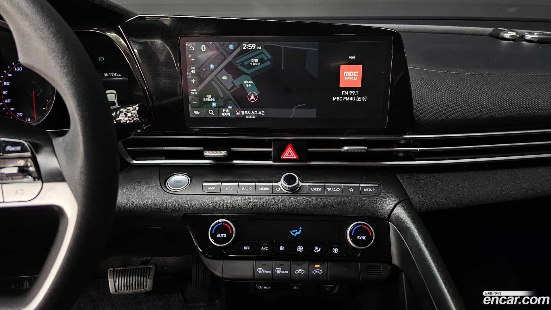 AVANTE Hyundai 2021.5-OPTION-019