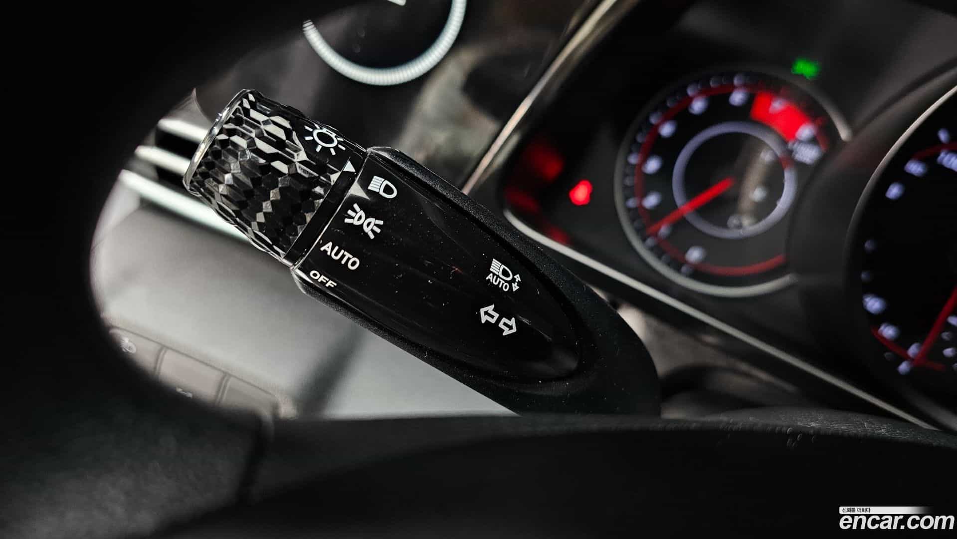 AVANTE Hyundai 2021.5-OPTION-022