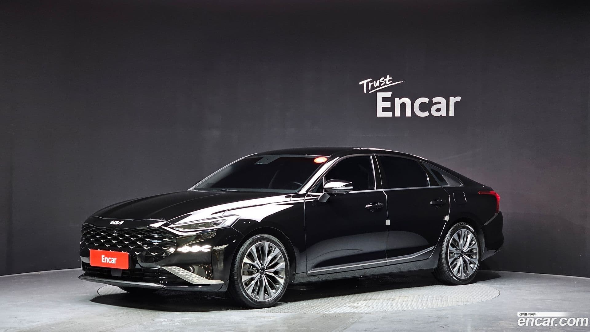 Main__Slider__Photo:K8 Kia 2021.11-0