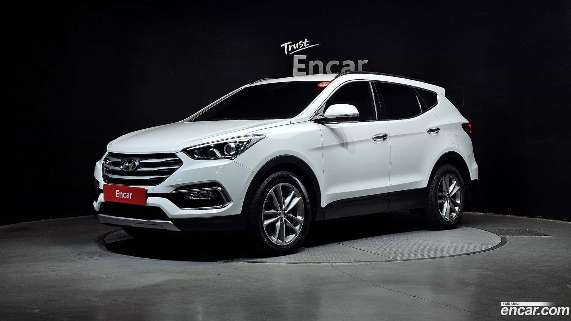 Santafe Hyundai 2016.10-OUTER-001