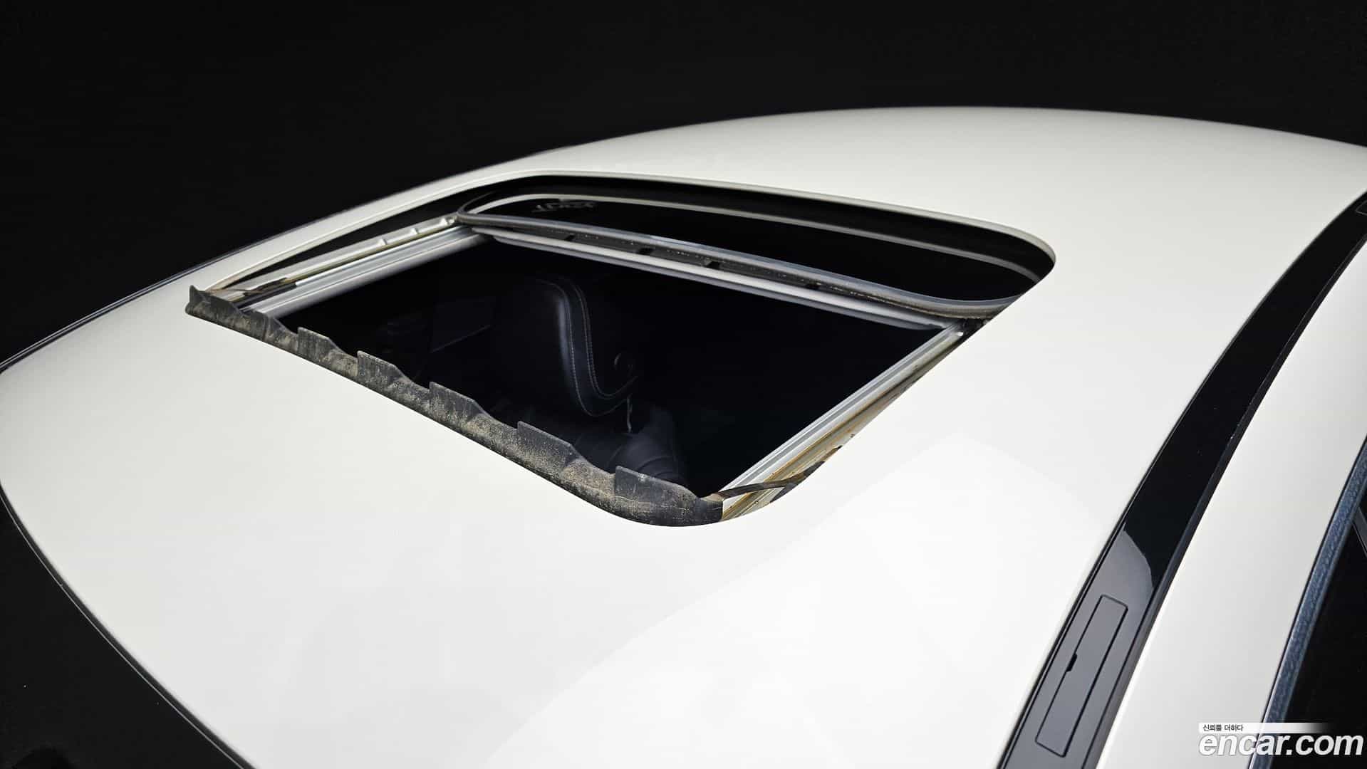 CLS-Class Mercedes-Benz 2018.10-OPTION-023