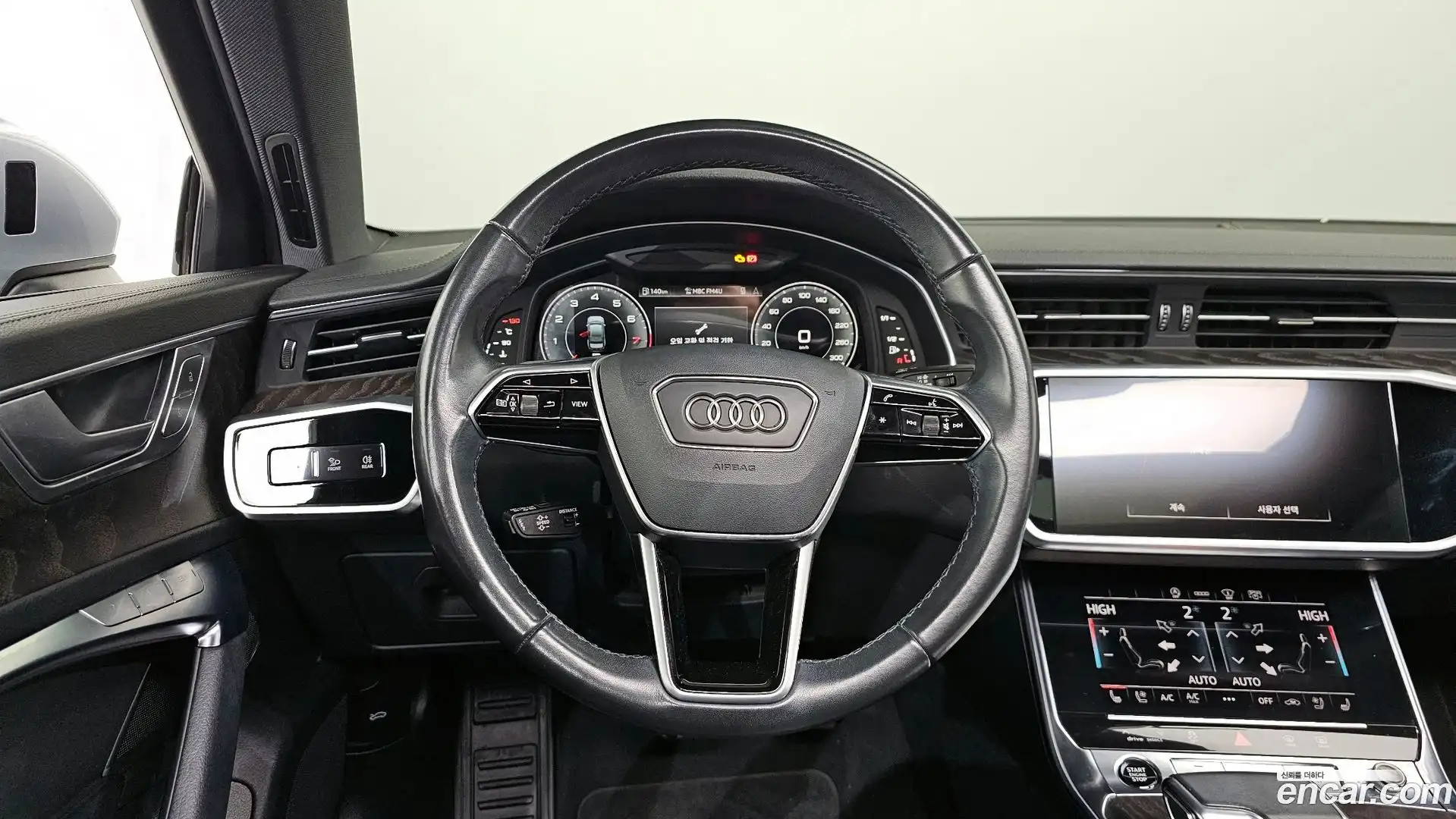 A6 Audi 2021.10-OPTION-017