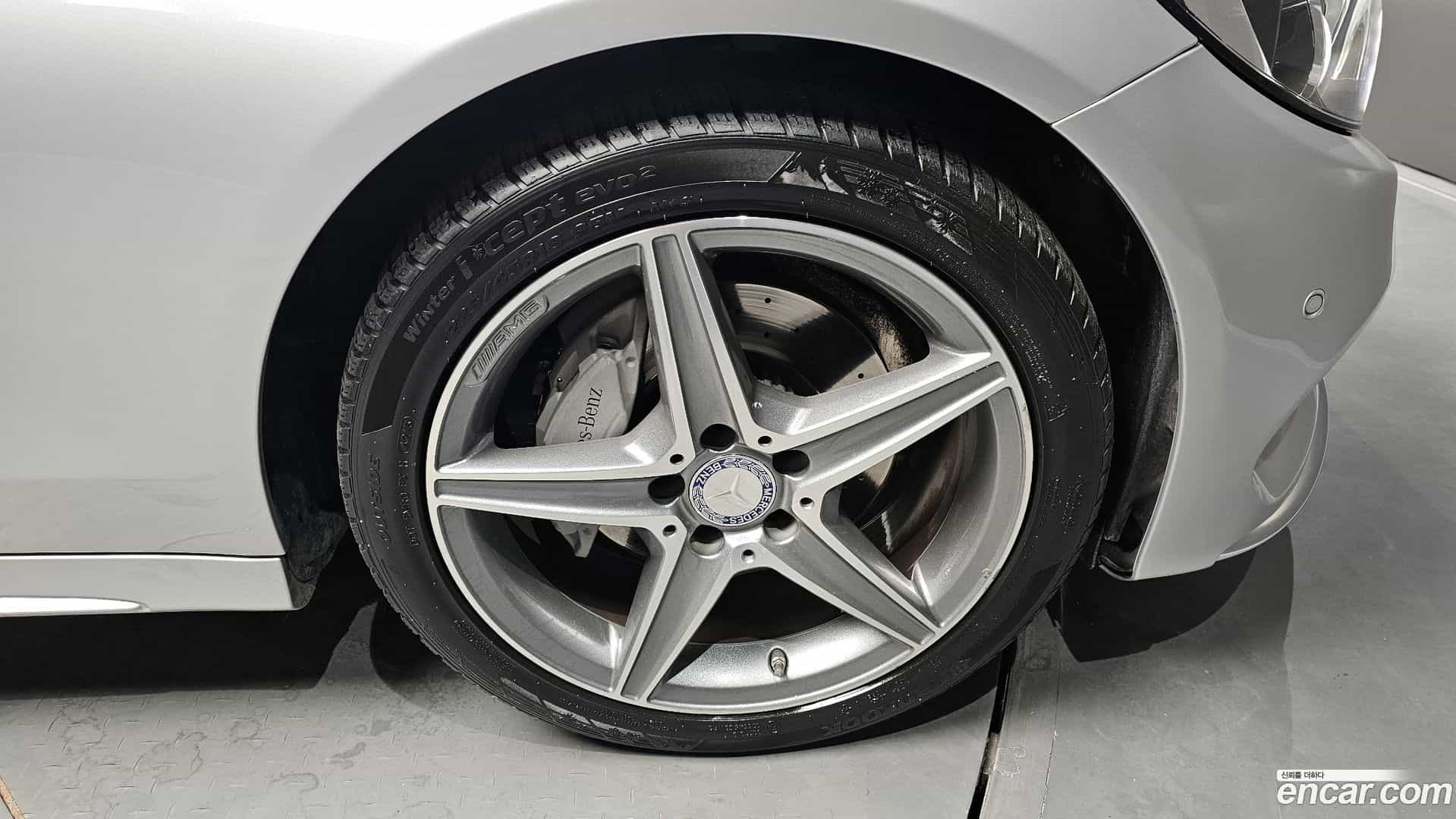 C-Class Mercedes-Benz 2016.10-OUTER-005