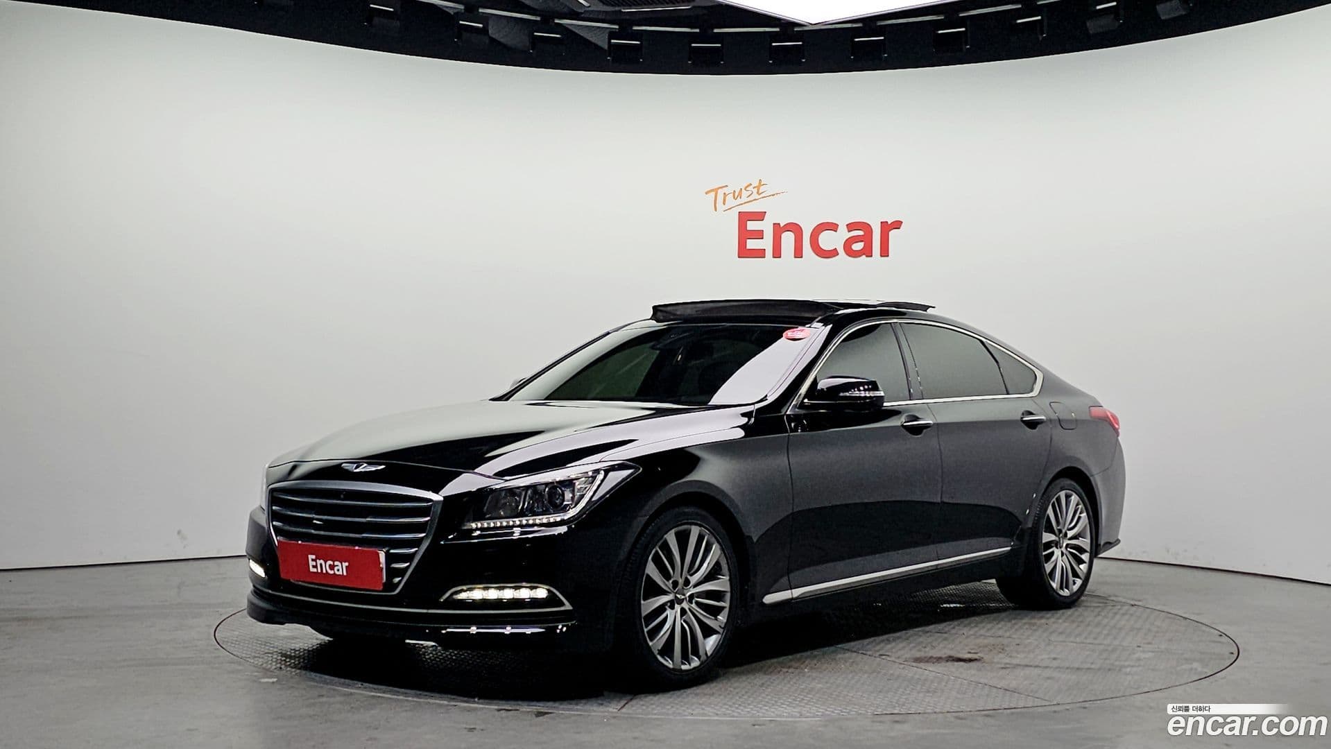 Main__Slider__Photo:Genesis Hyundai 2015.0-0