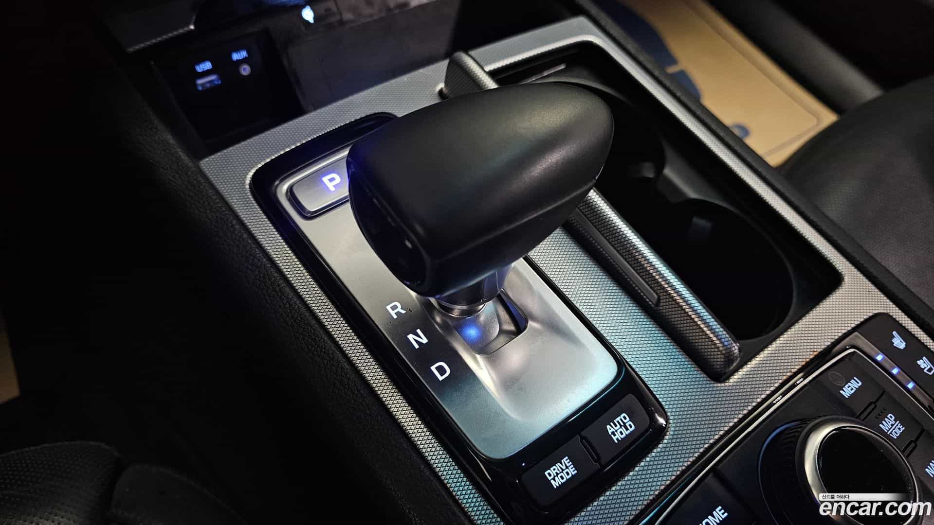 G80 Genesis 2017.7-INNER-009