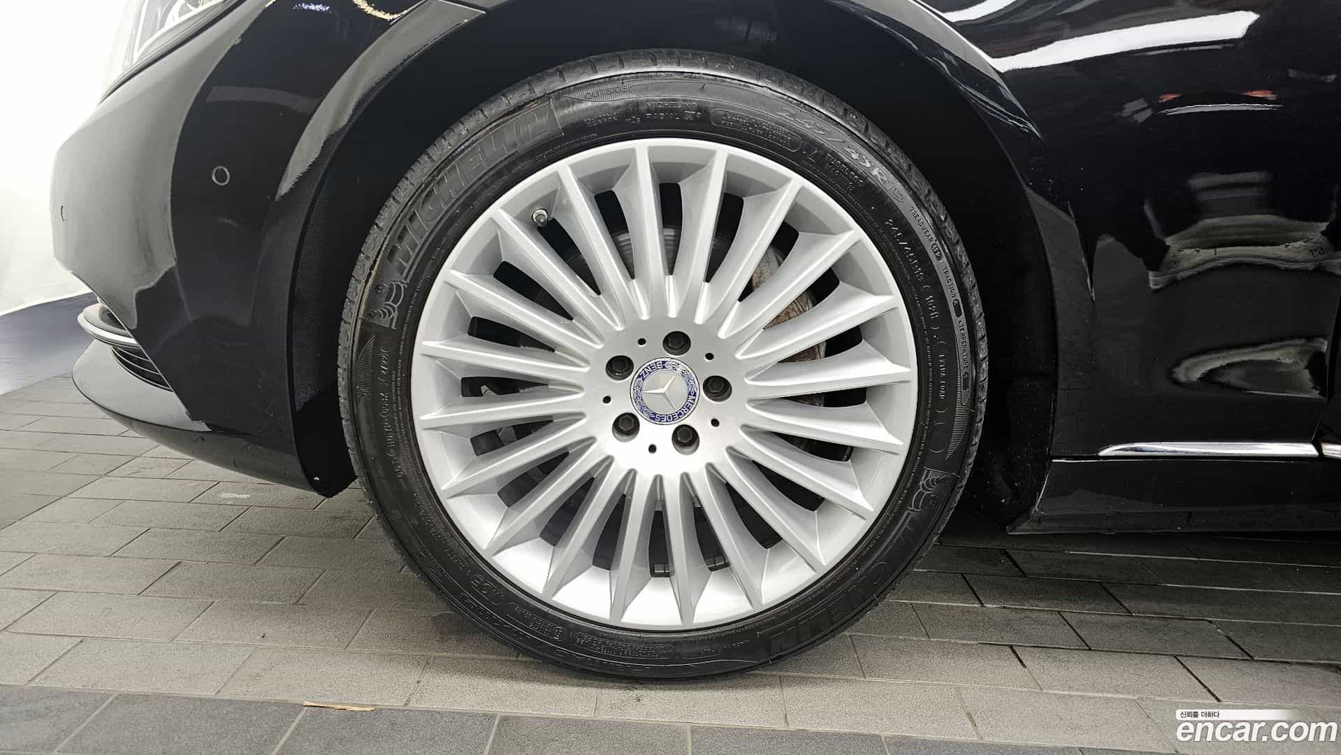 S-Class Mercedes-Benz 2017.2-OUTER-005