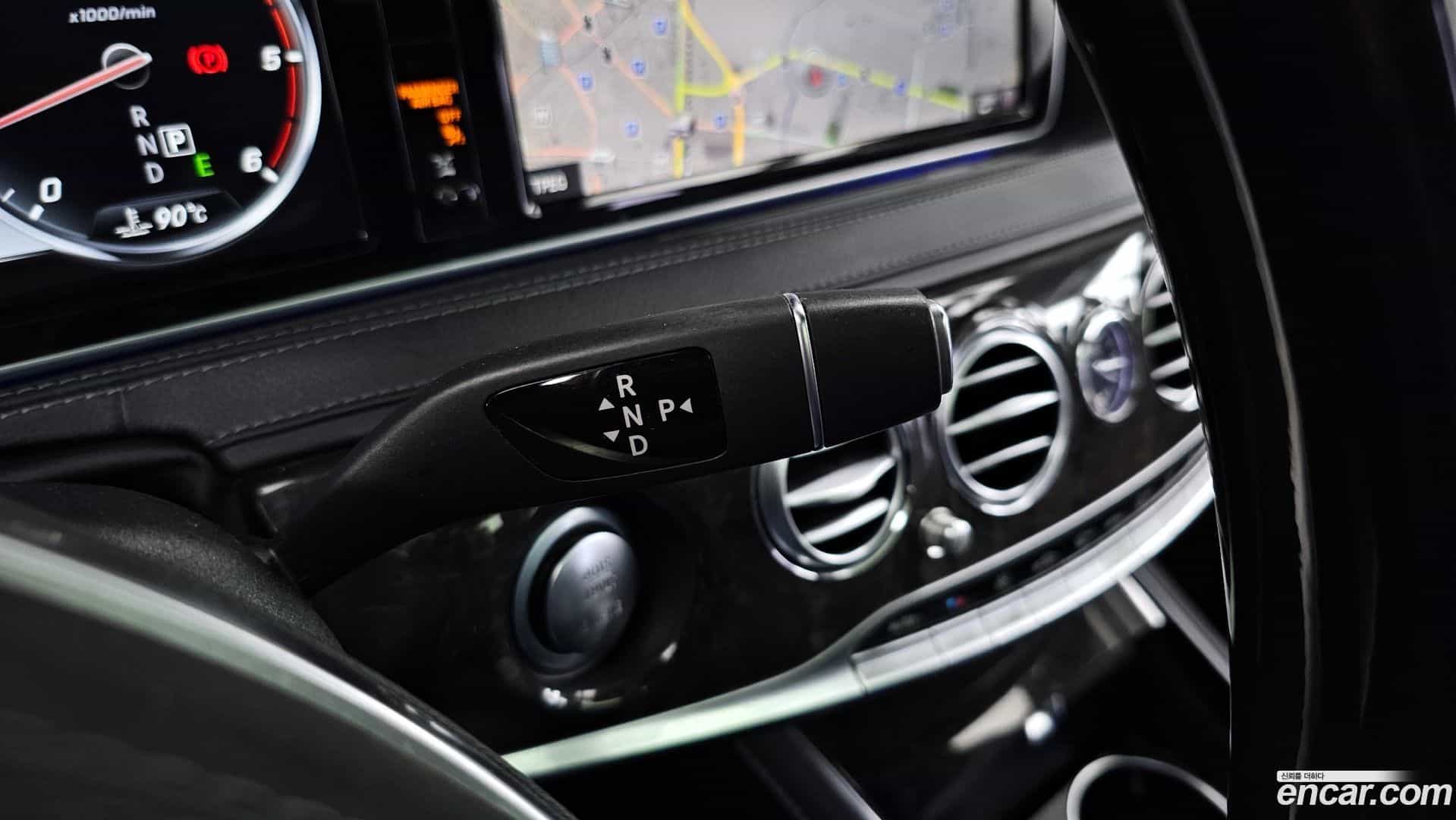 S-Class Mercedes-Benz 2017.2-INNER-009