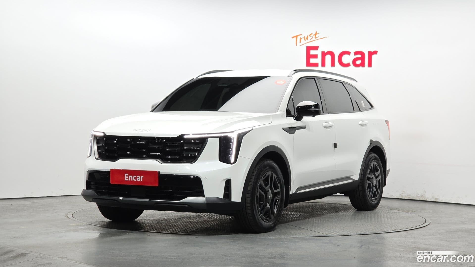 Main__Slider__Photo:Sorento Kia 2024.0-0