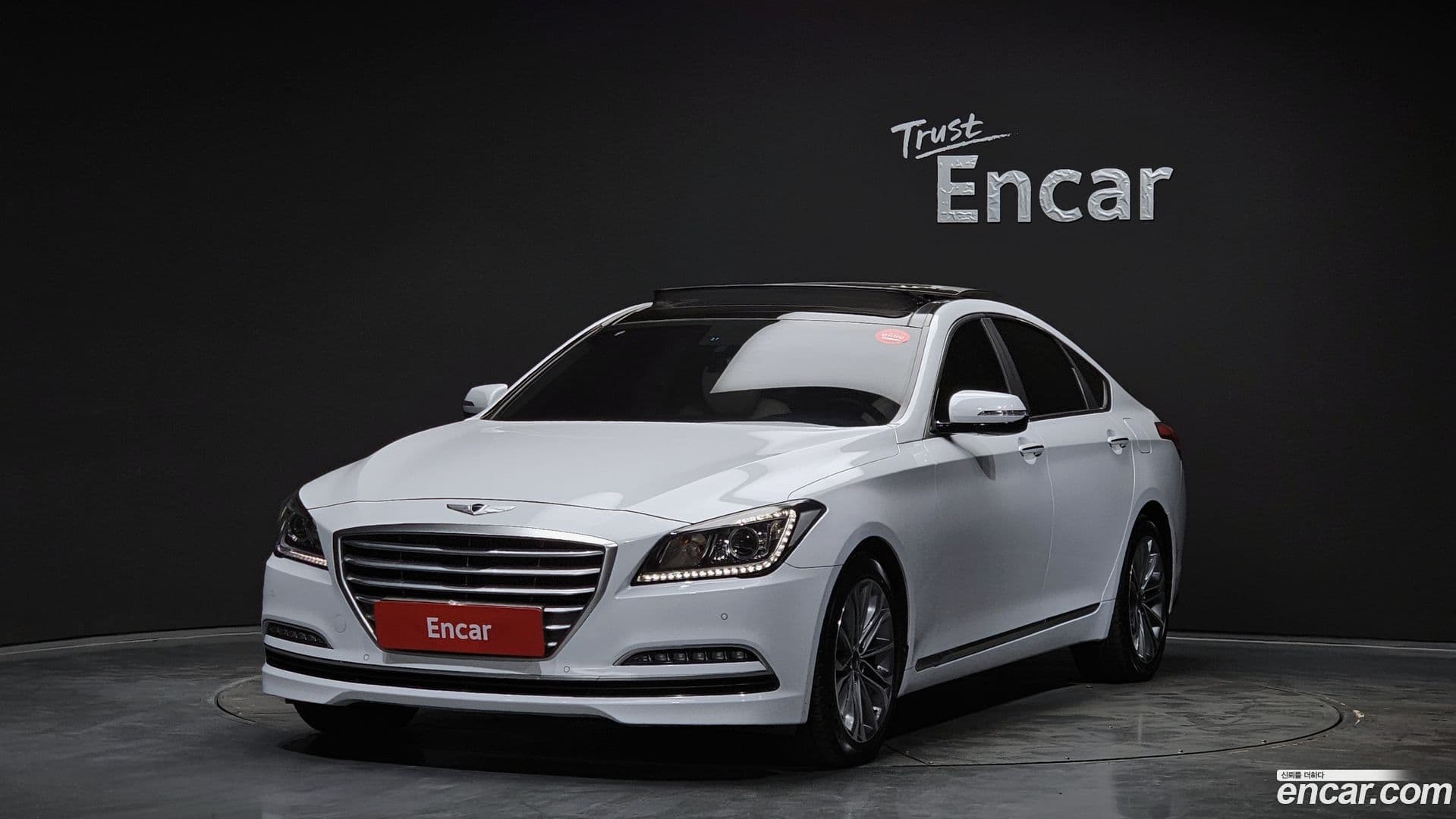 Main__Slider__Photo:Genesis Hyundai 2015.0-0
