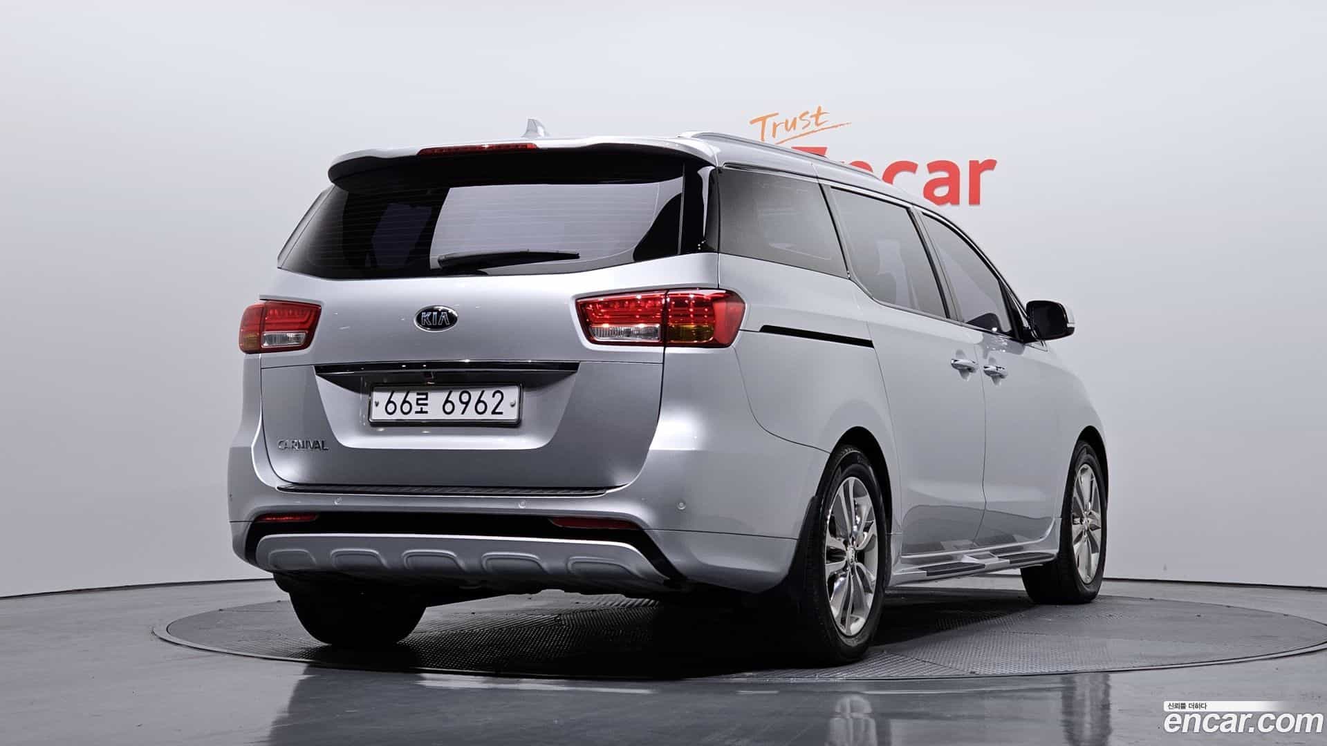 Canival Kia 2015.8-OUTER-002