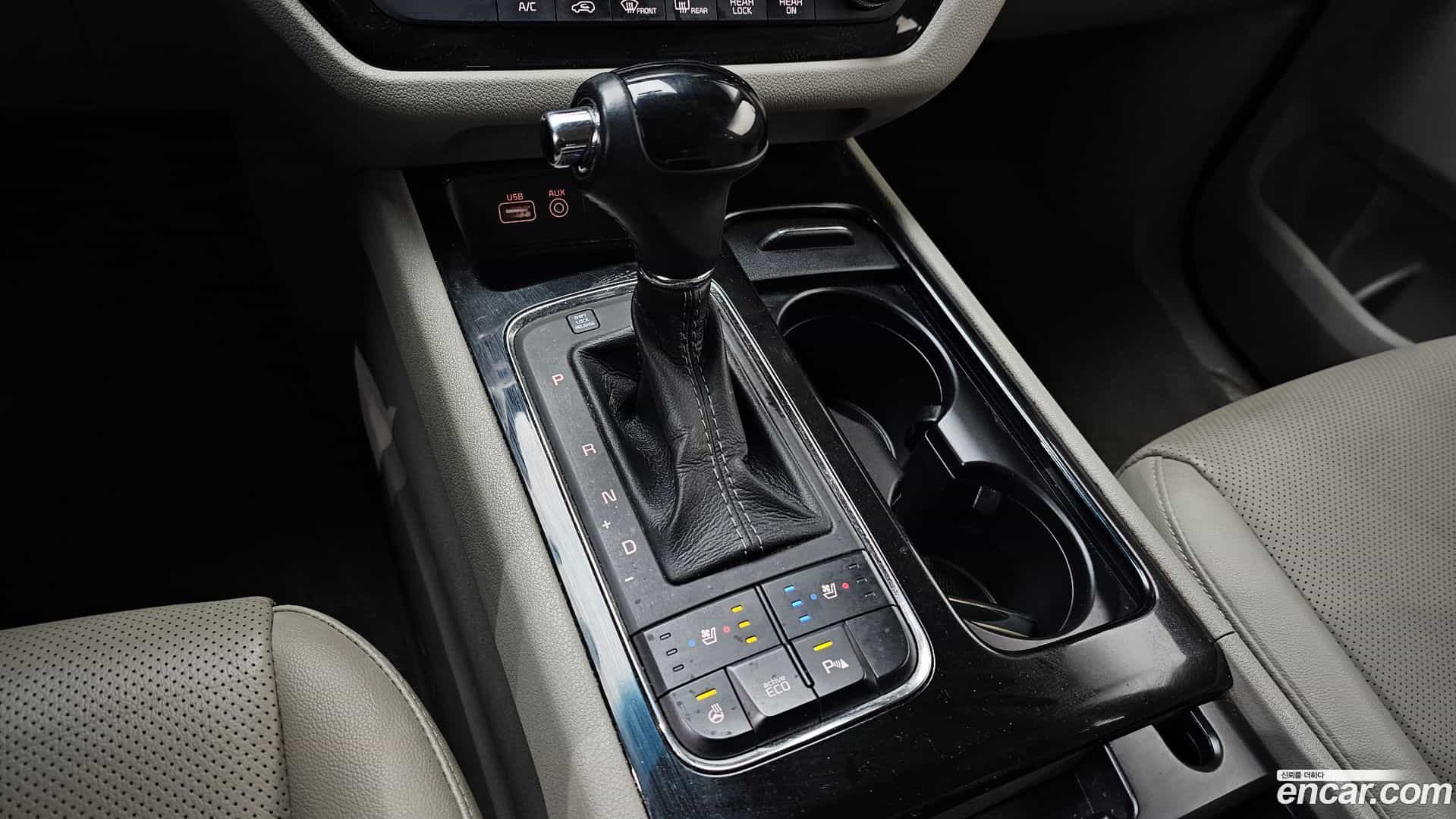 Canival Kia 2015.8-INNER-009