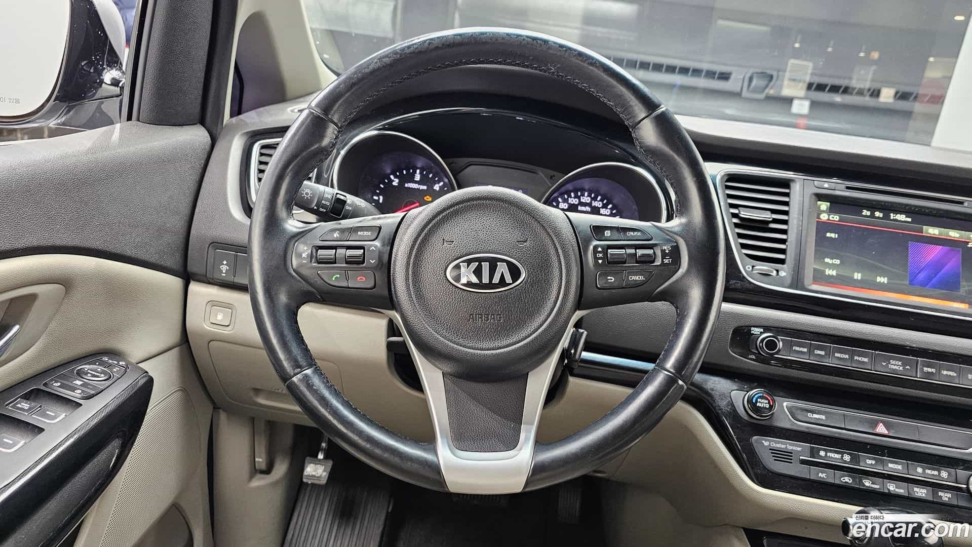 Canival Kia 2015.8-OPTION-017