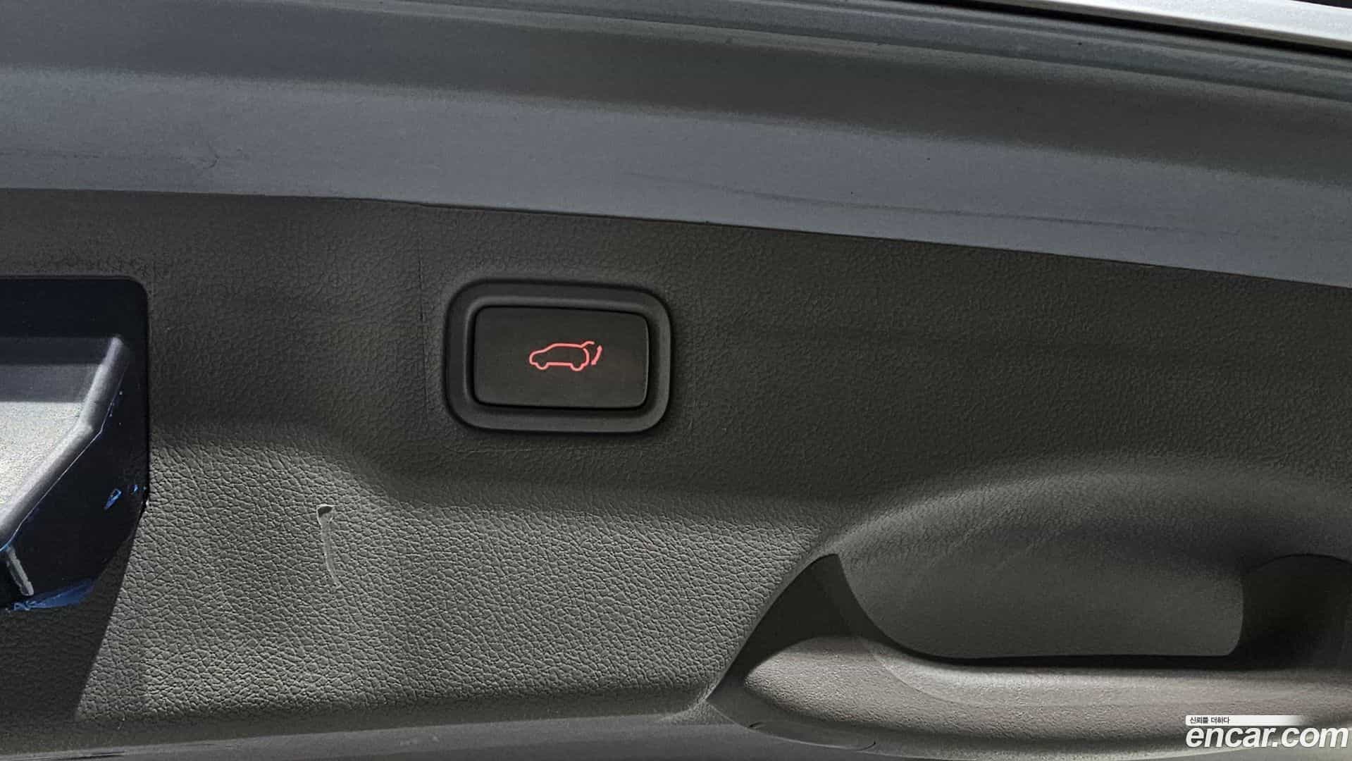 Canival Kia 2015.8-OPTION-024
