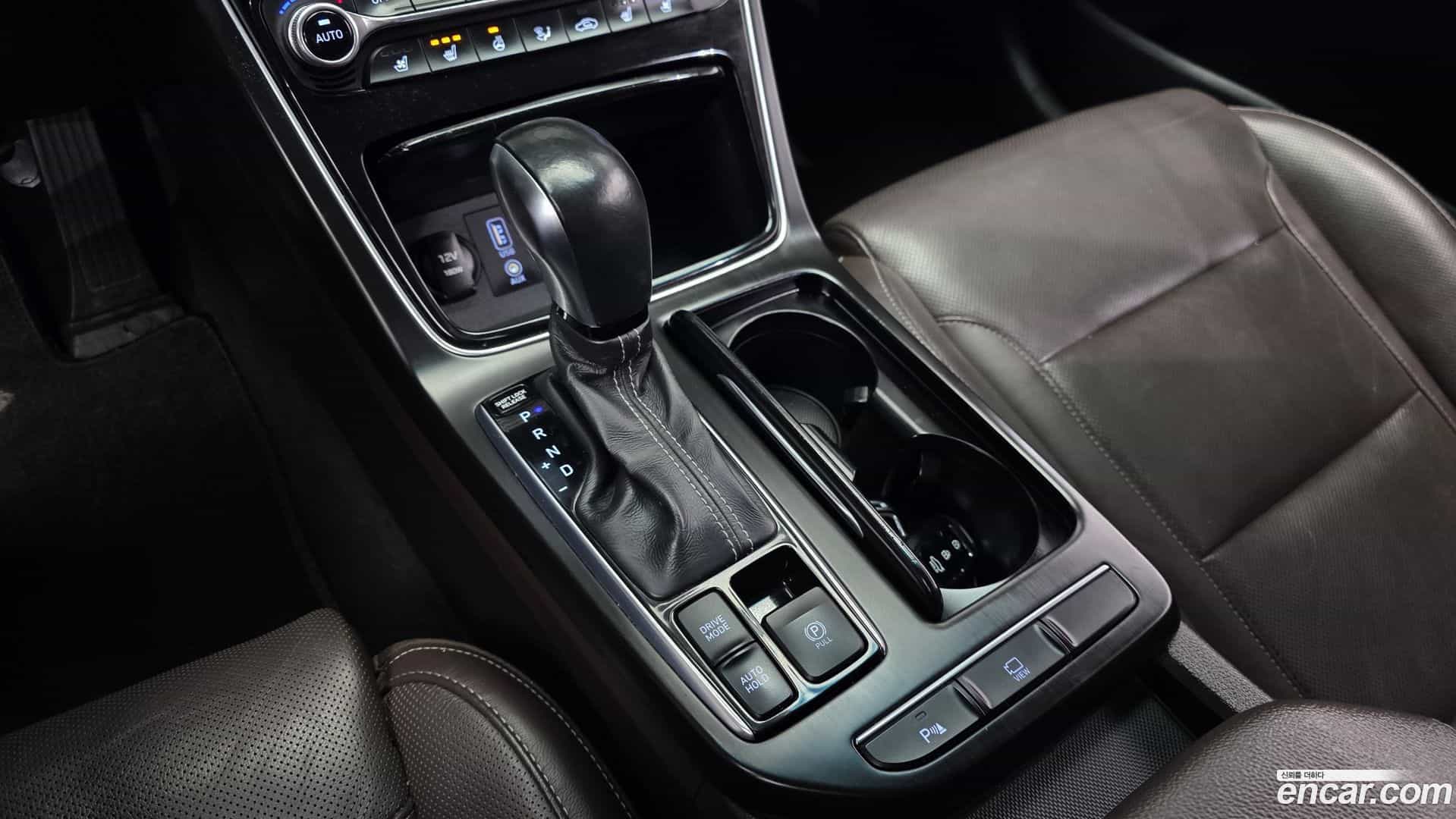Grandeur Hyundai 2018.7-INNER-009
